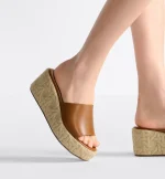 Attitude Dior Wedge Slide - Image 3